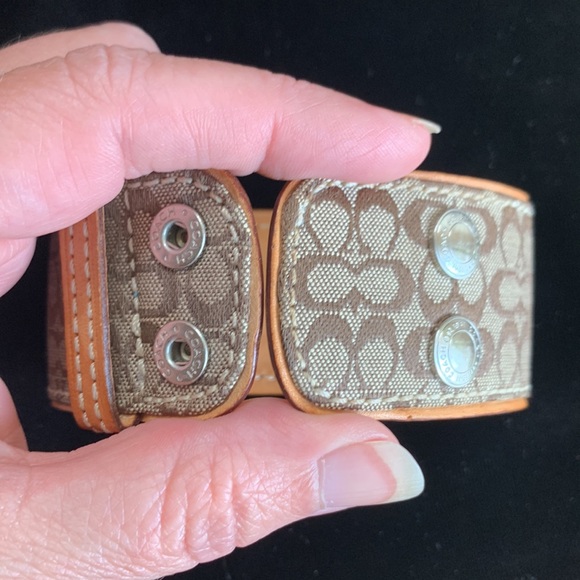 Coach Bracelet - Picture 11 of 13
